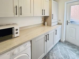 Photo 17- click for photo gallery